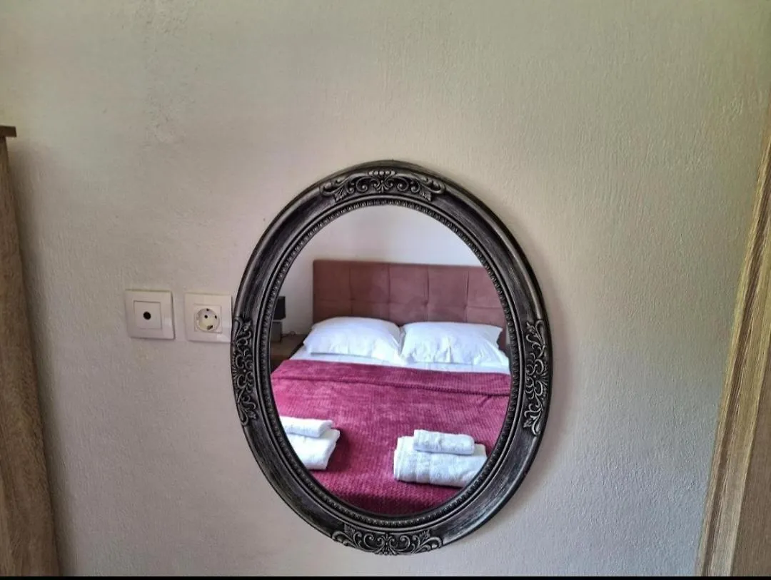 To Petrino Spiti Διαμέρισμα Ποσείδι