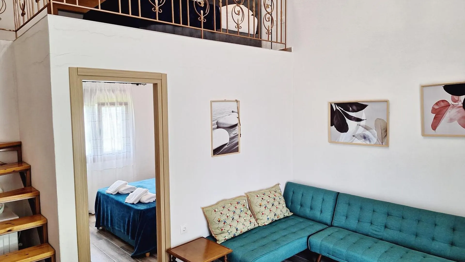 To Petrino Spiti Apartment Possidi